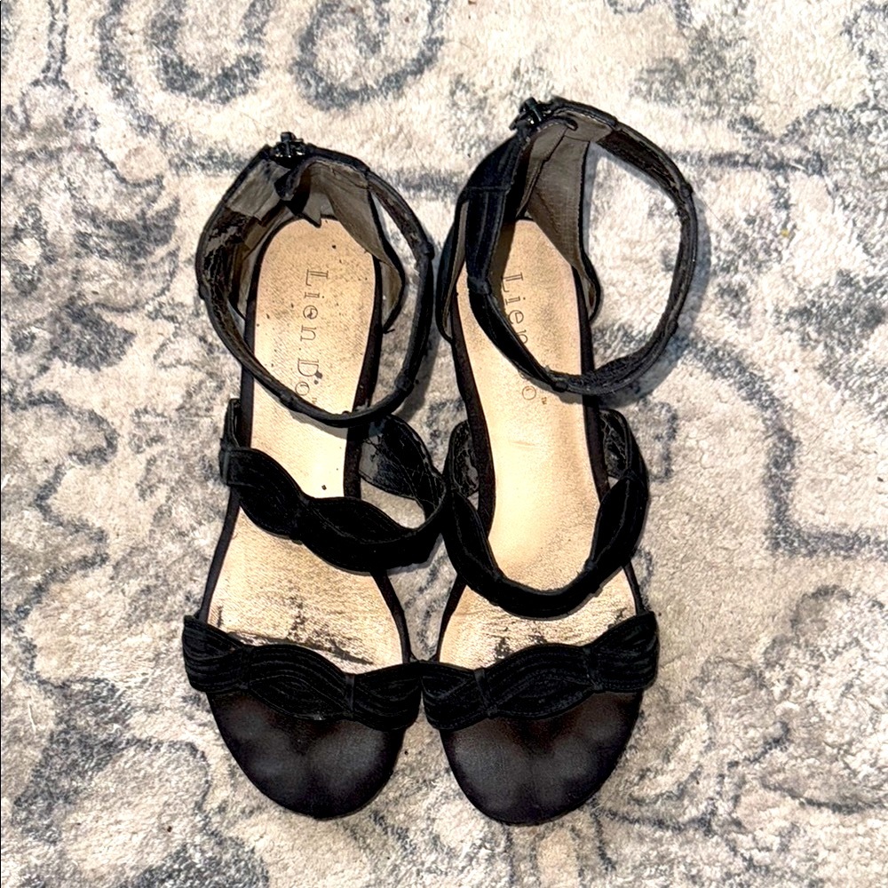 Anthropologie Lien Do Black Ankle Strap Sandals